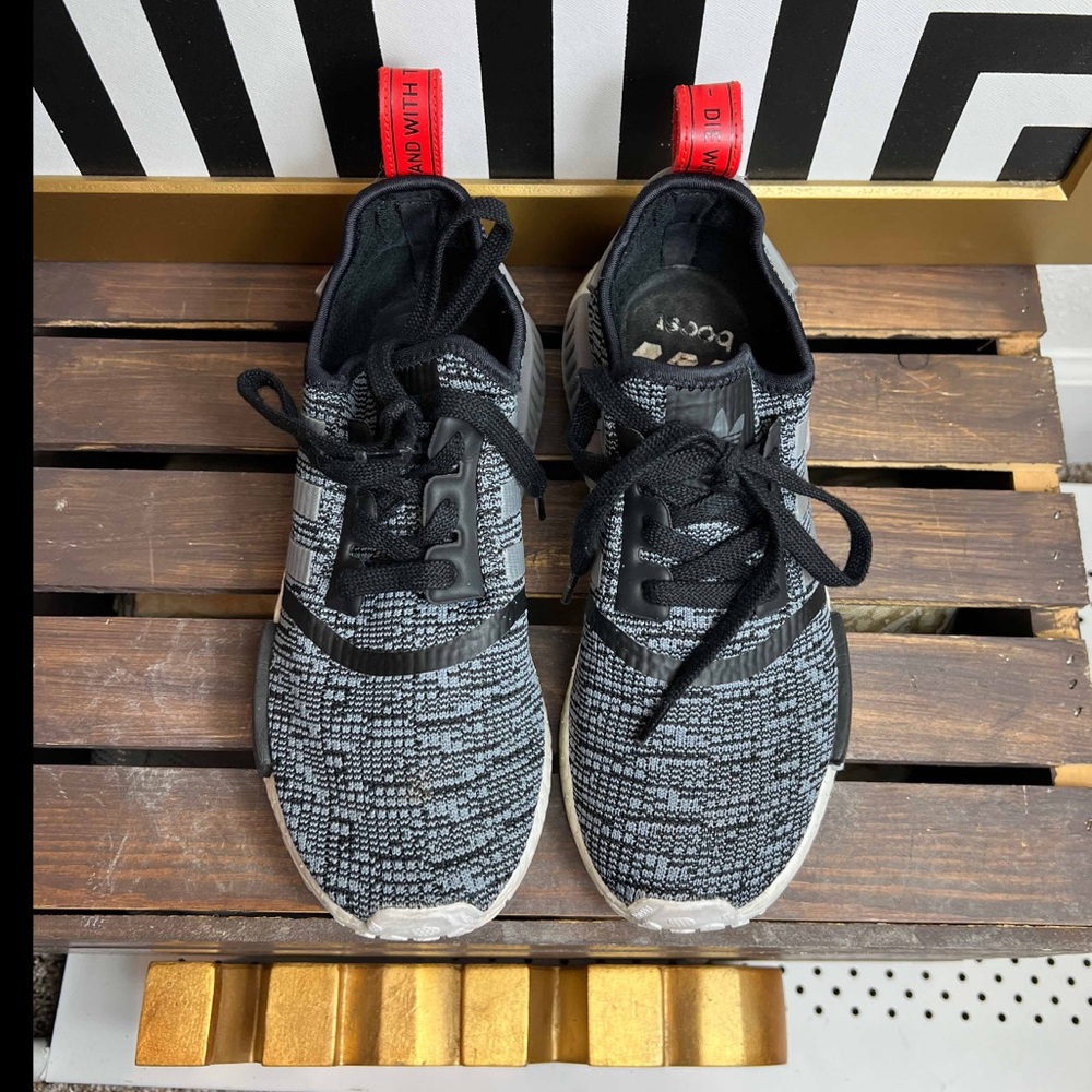 Adidas NMD R1 Glitch Camo Black Gray Primeknit Sneakers Men’s 7.5 Streetwear